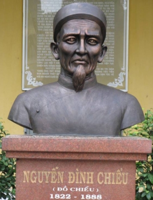 soan-van-te-nghia-si-can-giuoc
