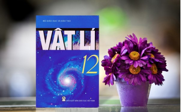 trac-nghiem-ly-thuyet-vat-ly-12-2